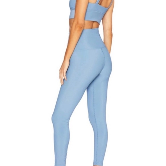 Beach Riot Ayla Leggings SZ Medium in Slate Blue - Picture 2 of 7